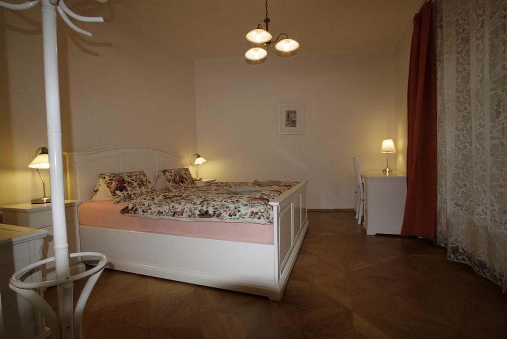 Apartment No 0A Anenska 13 - Stare Mesto プラハ エクステリア 写真